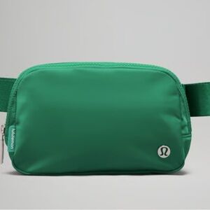 Lululemon Belt Bag in Emerald Ice